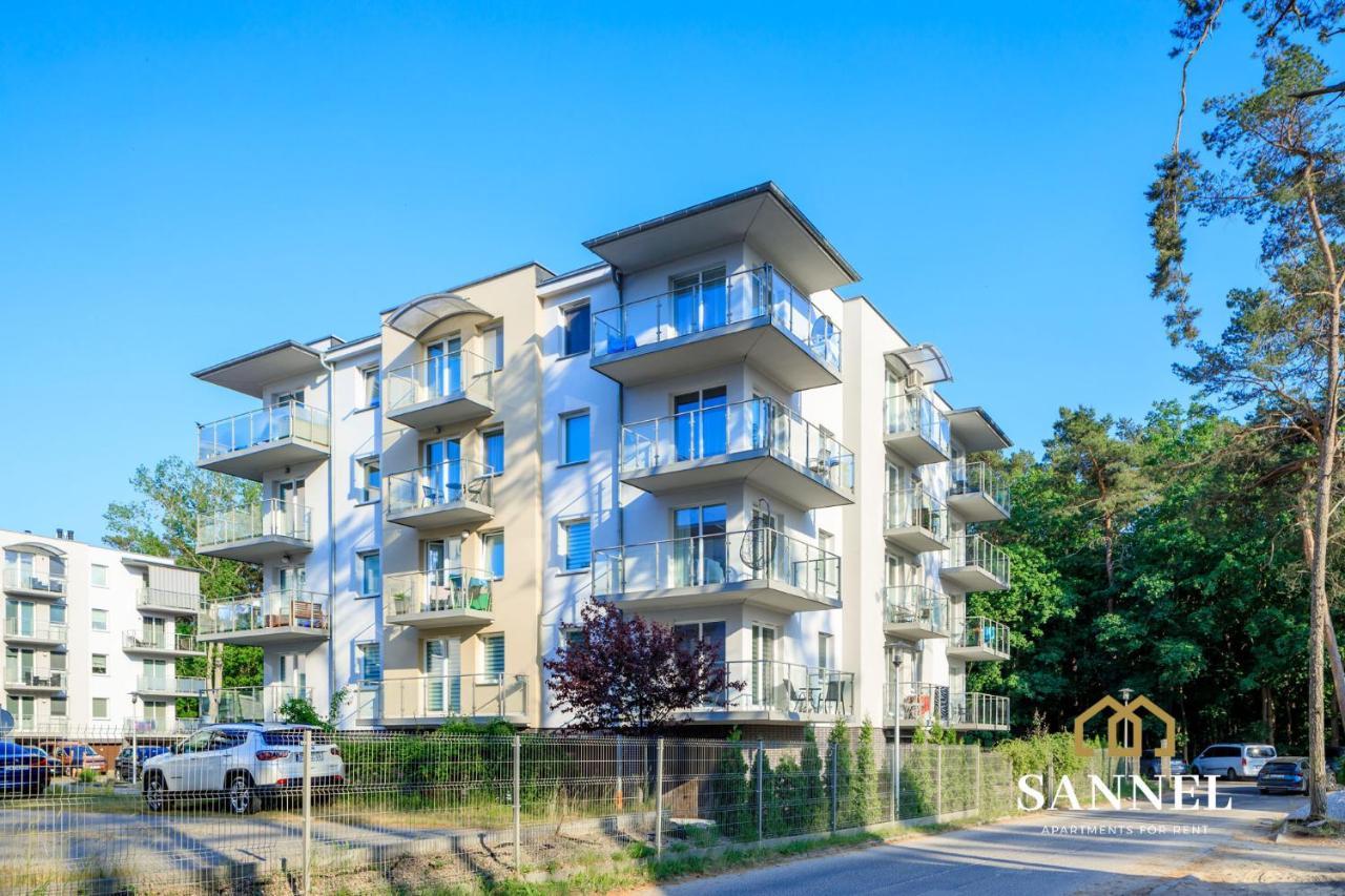 Apartament Sea Tide- Lesne Tarasy Dziwnowek-Sannel Apartments For Rent Екстериор снимка